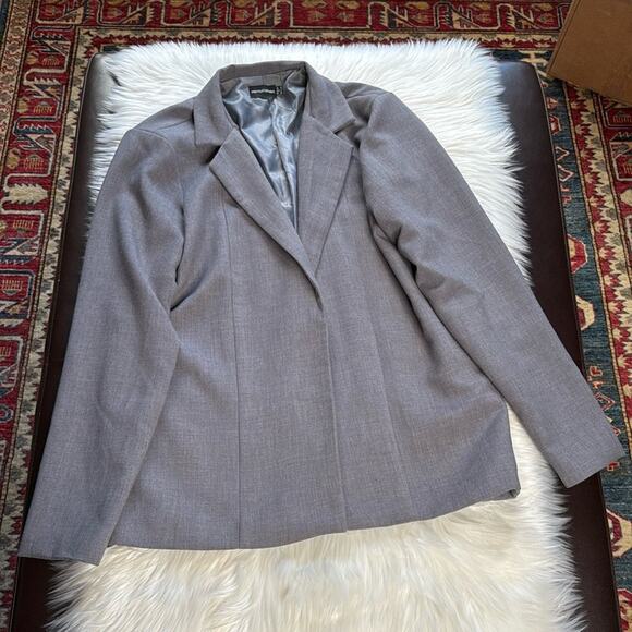 Pretty Little Thing Charcoal Tailored Oversized Dad Blazer - Picture 3 of 9